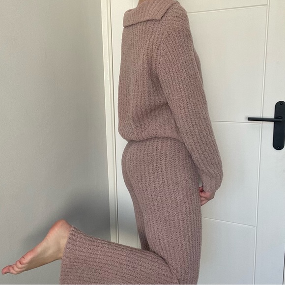 Jumper and pants set - Picture 4 of 5